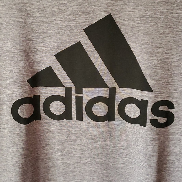 EUC Adidas boys tee size large 14/16 gray black - Picture 2 of 4